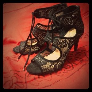 IMPO lace heels. NEVER BEEN WORN size 6/6.5